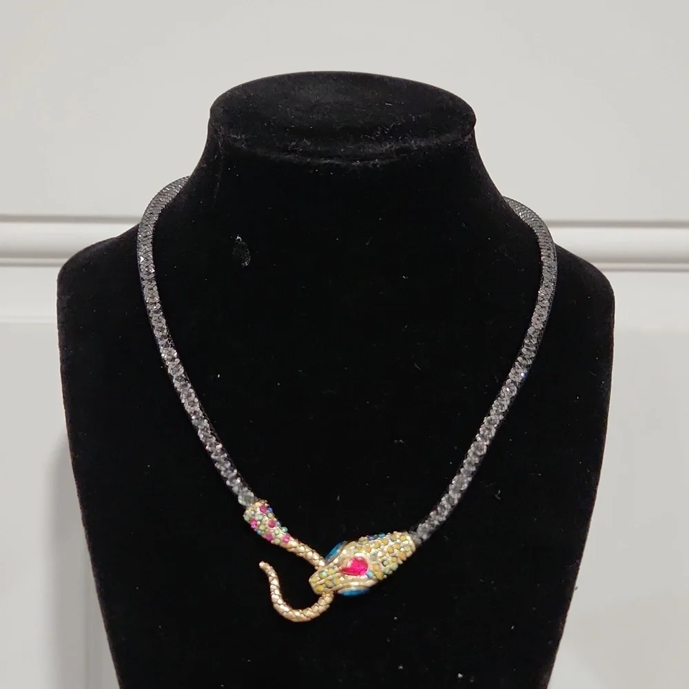 🐍🔹️BETSEY JOHNSON🔹️ Dark Shadows Collection Serpent Snake Choker Necklace